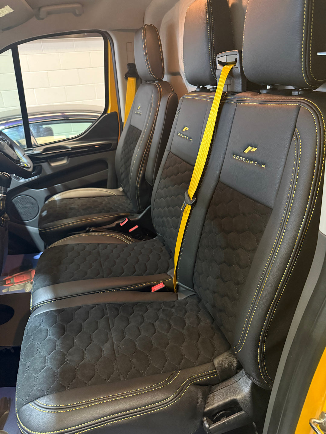 Concept-R Custom Colour Seat Belts – Ford Transit Custom