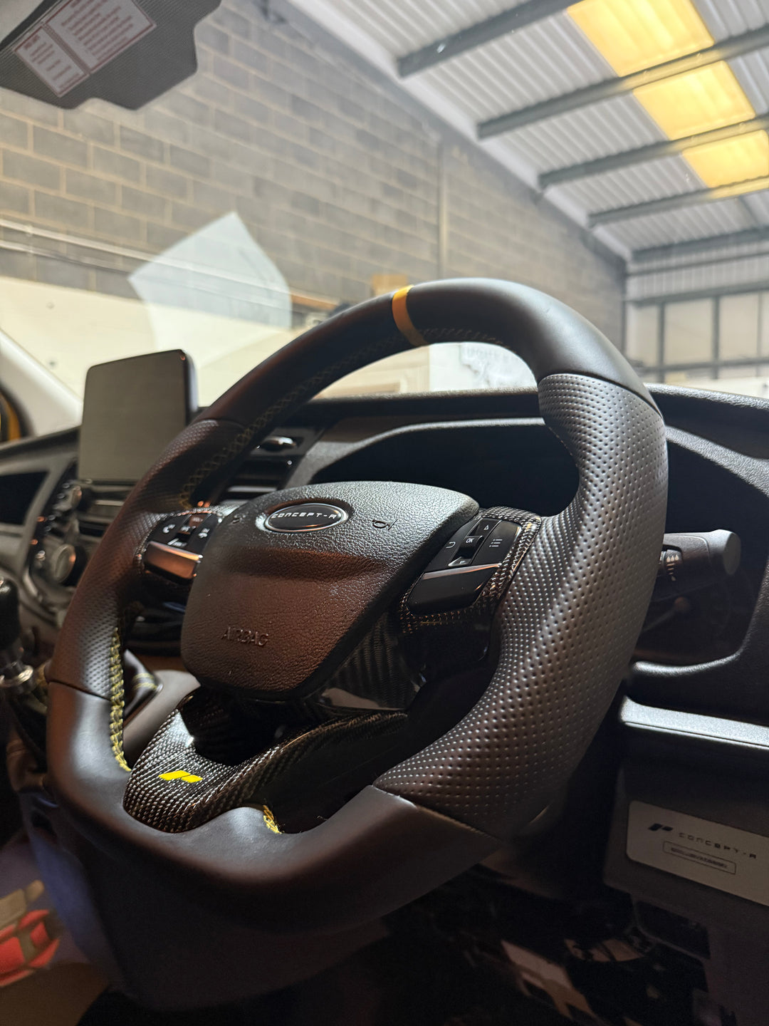 Concept-R Custom Steering Wheel – Ford Transit Custom